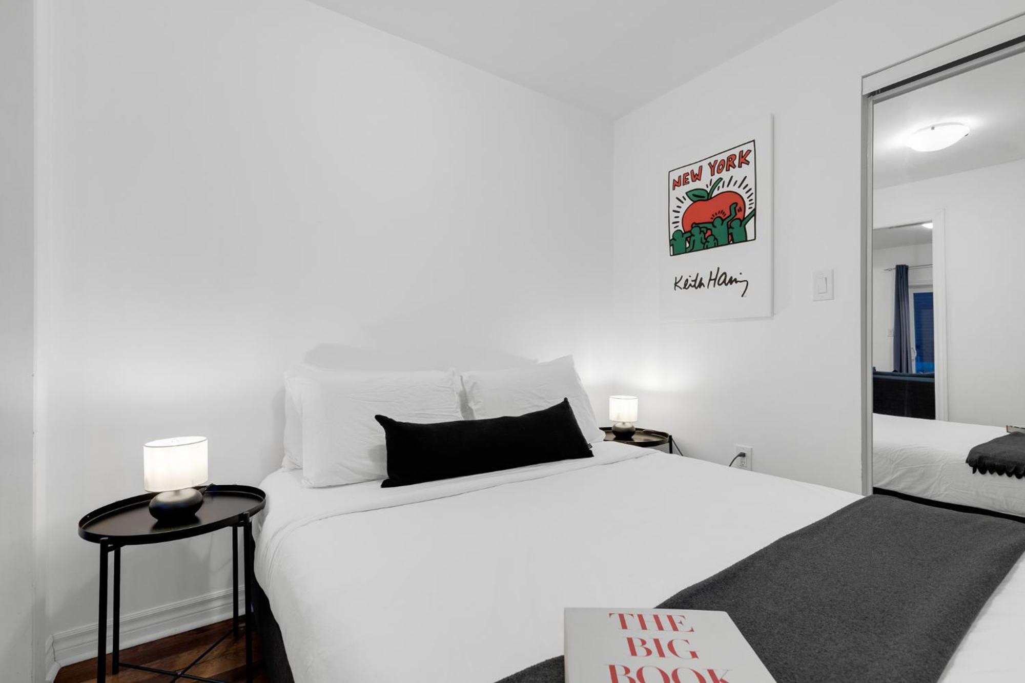 Liv Mtl Mtl Aparthotel Montreal Exterior photo
