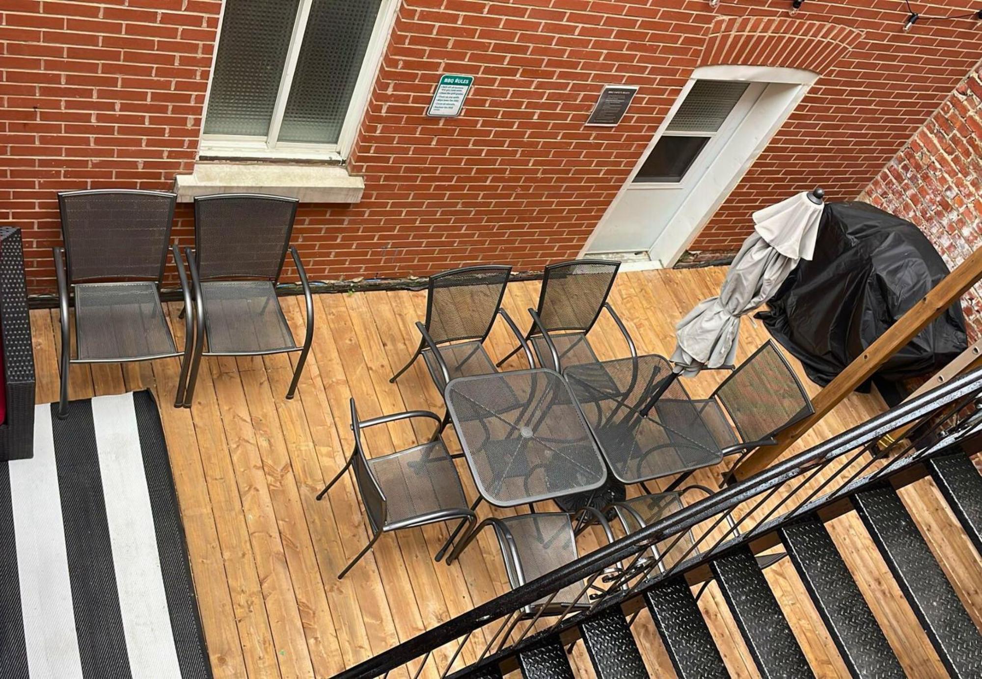 Liv Mtl Mtl Aparthotel Montreal Exterior photo